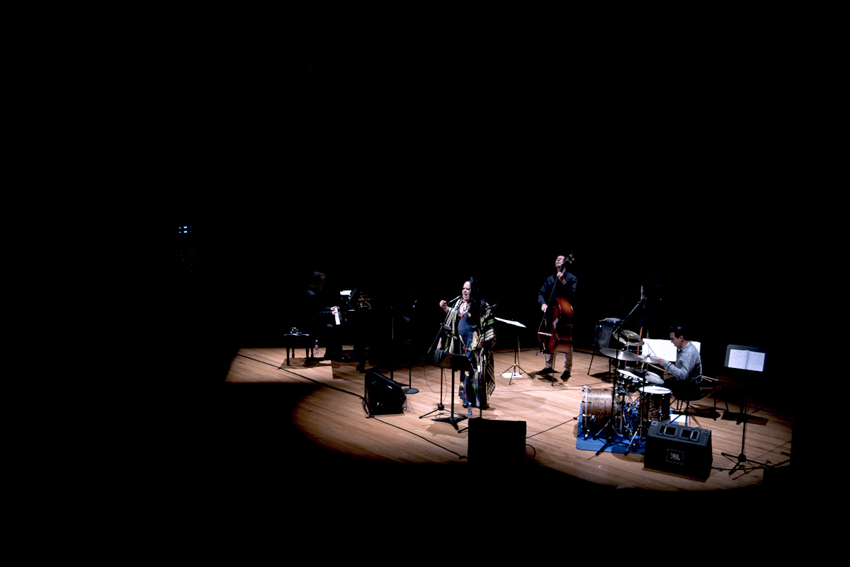 Noches de jazz presenta: Atenea Ochoa